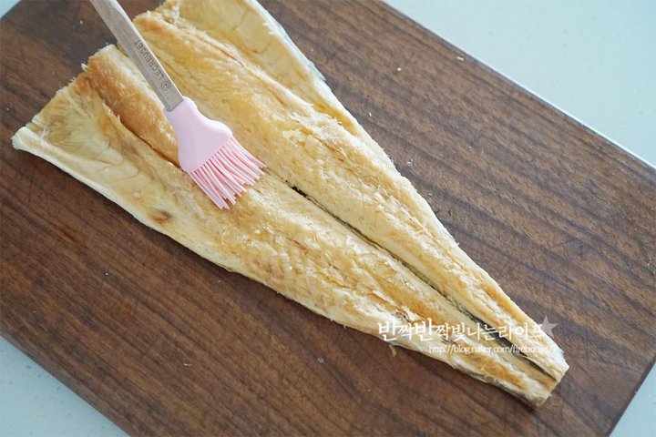 군침 도는 고단백 황태구이 레시피 2인분 35분 완성 평점 4.8점(61) 레시피 이미지 - 6