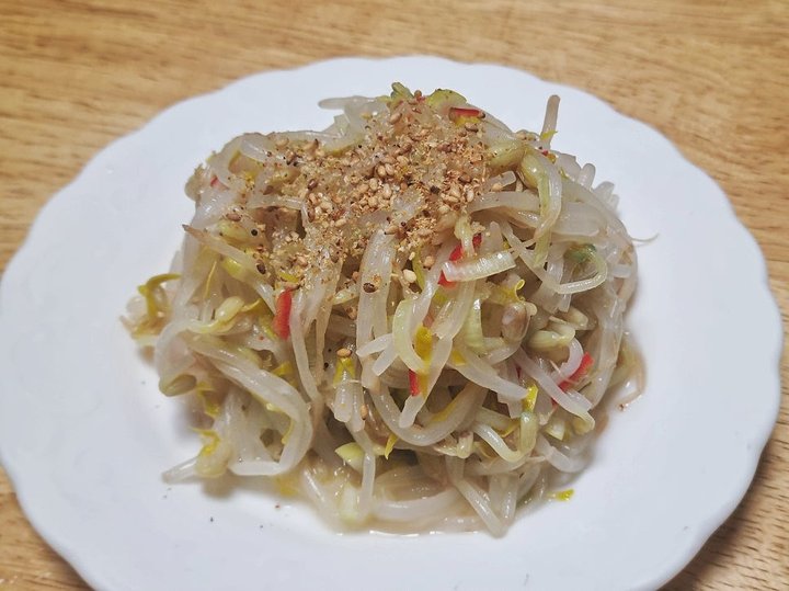 고소하고 아삭한 백종원 숙주나물무침 레시피 1인분 10분 완성 평점 4.7점(34) 레시피 이미지 - 1
