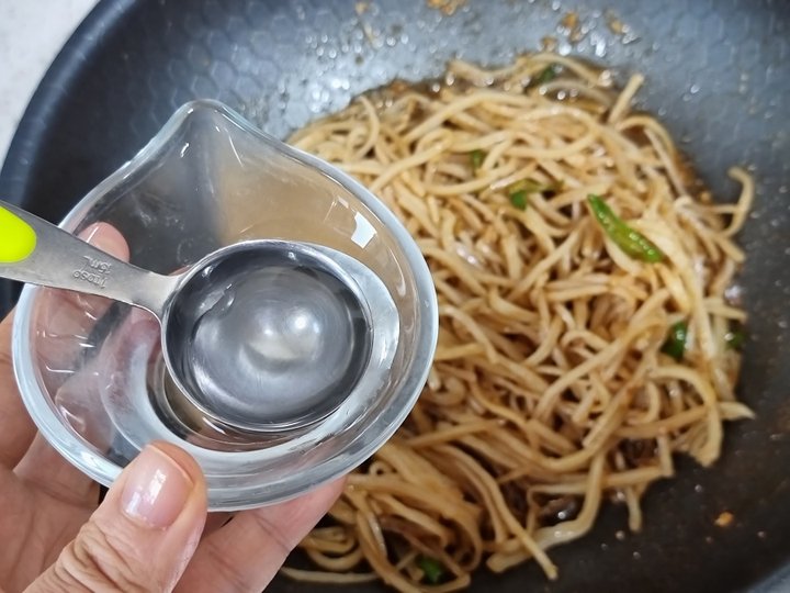 단짠단짠 백종원 진미채볶음 간장 진미채 레시피 4인분 30분 완성 평점 4.7점(47) 레시피 이미지 - 9