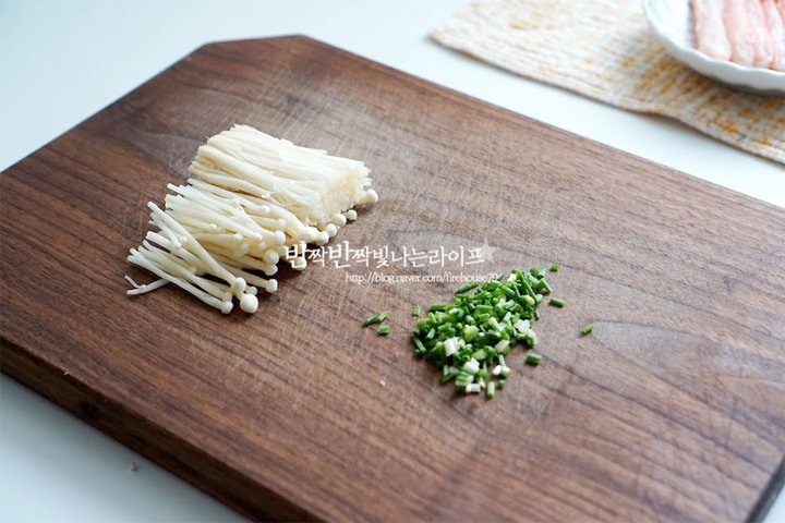 아침 식사로 좋은 부드러운 게살스프 레시피 2인분 30분 완성 평점 4.9점(61) 레시피 이미지 - 3