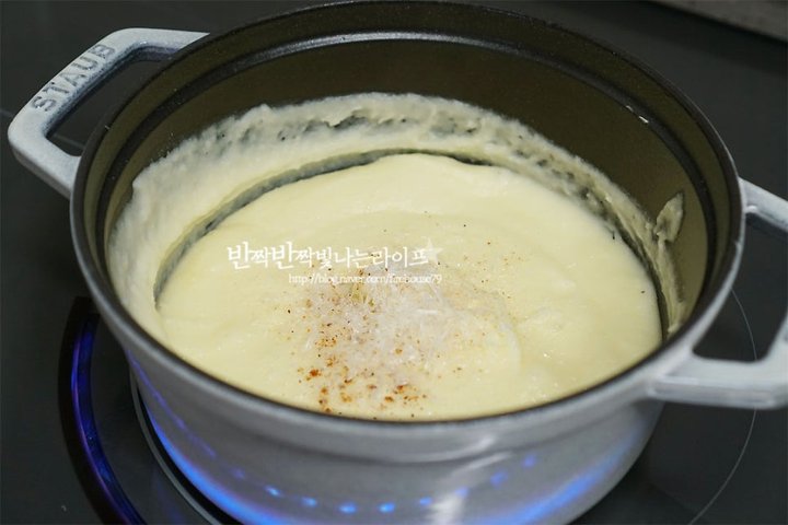 메인 메뉴와 잘 어울리는 가니쉬 매쉬드포테이토 레시피 2인분 30분 완성 평점 4.9점(60) 레시피 이미지 - 9
