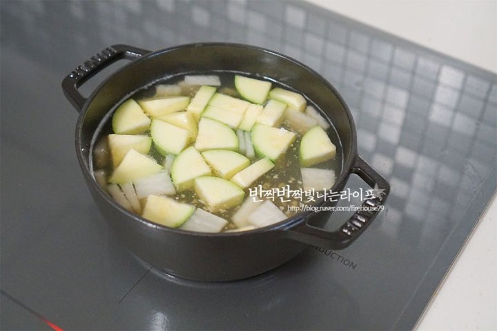 담백한 명란두부찌개 명란젓찌개 레시피 2인분 40분 완성 평점 4.7점(38) 레시피 이미지 - 9