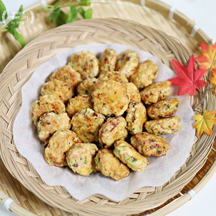 감칠맛 가득 돼지고기 동그랑땡 레시피 6인분 1시간 5분 완성 평점 5.0점(71) 레시피 이미지 - 1