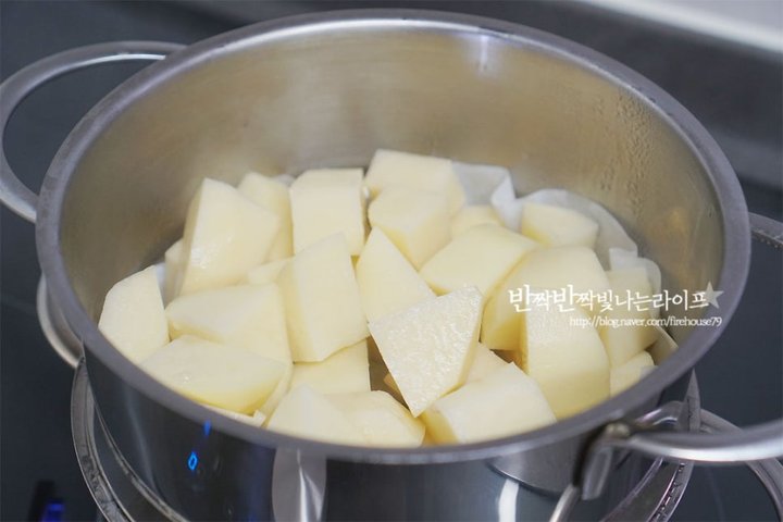 속이 꽉 찬 감자 크로켓 레시피 2인분 1시간 완성 평점 5.0점(19) 레시피 이미지 - 2