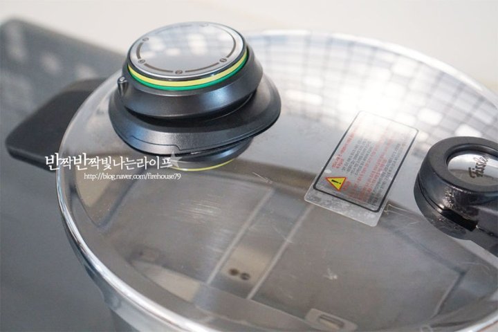 육즙을 살려 부드럽고 촉촉한 삼겹살 수육 레시피 5인분 1시간 30분 완성 평점 4.9점(73) 레시피 이미지 - 7