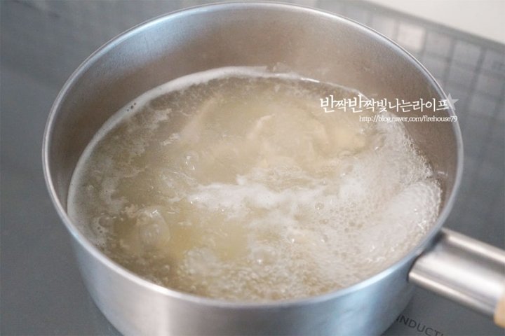 시원하고 깔끔한 맛 닭곰탕 레시피 3인분 1시간 완성 평점 4.9점(57) 레시피 이미지 - 8