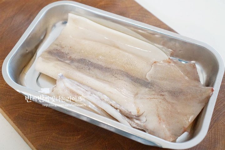 속이 풀어지는 얼큰오징어무국 레시피 2인분 35분 완성 평점 5.0점(86) 레시피 이미지 - 2