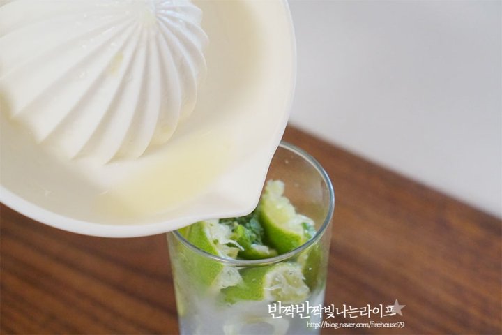 새콤하고 청량감 있는 무알콜모히또 레시피 1인분 20분 완성 평점 5.0점(99) 레시피 이미지 - 9