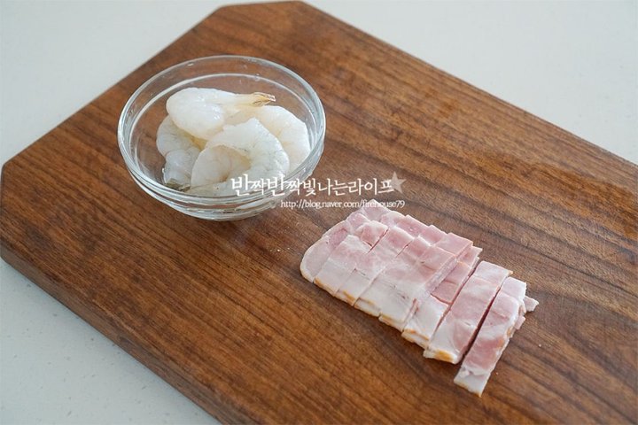 레스토랑 못지않는 토마토파스타 레시피 1인분 30분 완성 평점 4.9점(42) 레시피 이미지 - 3