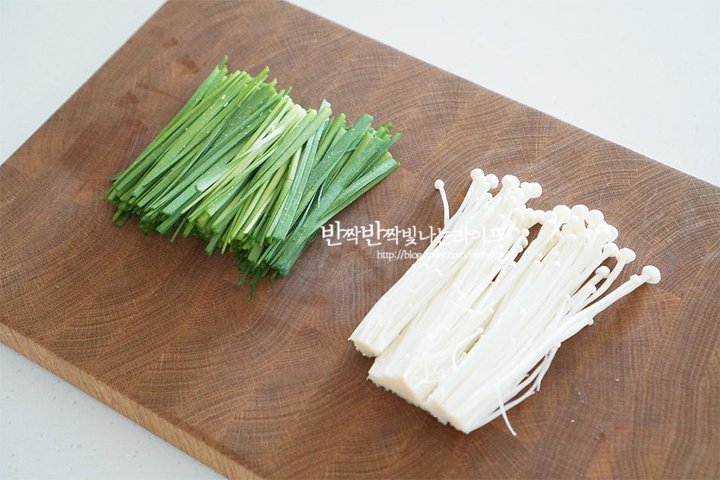 육향과 채수 모두 풍부한 소고기숙주찜 레시피 3인분 35분 완성 평점 4.9점(63) 레시피 이미지 - 5