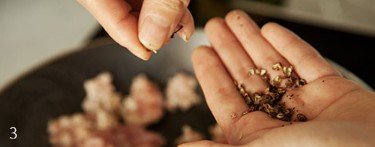 중화 소스가 만들어내는 진풍미 사천식 마파두부 레시피 2인분 30분 완성 평점 4.8점(16) 레시피 이미지 - 4