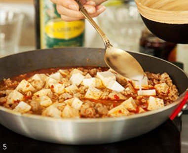 중화 소스가 만들어내는 진풍미 사천식 마파두부 레시피 2인분 30분 완성 평점 4.8점(16) 레시피 이미지 - 6