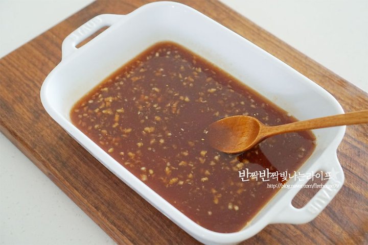 진한 육향과 육즙의 등갈비구이 레시피 3인분 1시간 5분 완성 평점 5.0점(46) 레시피 이미지 - 6