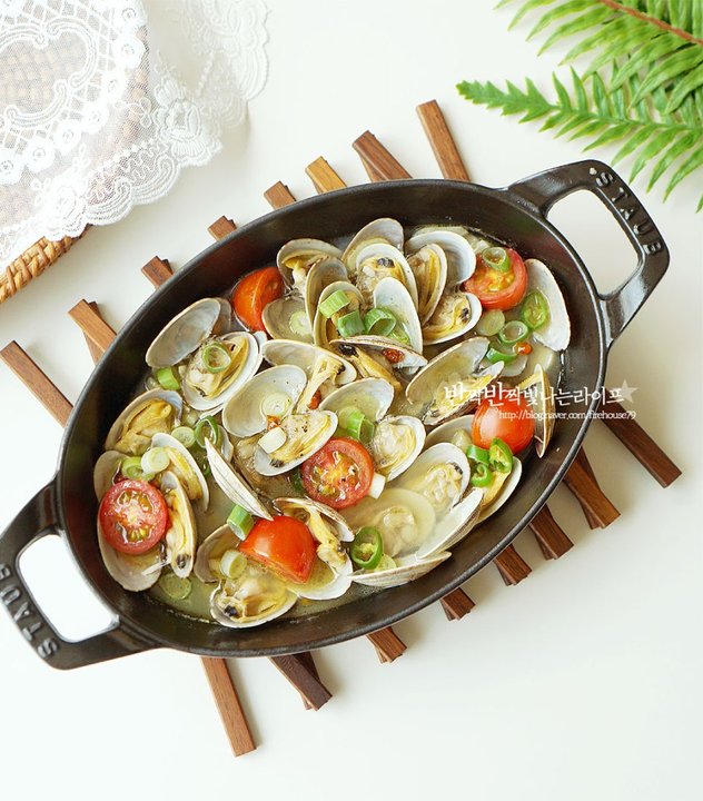 시원 짭조름한 감칠맛이 나는 바지락 술찜 레시피 2인분 2시간 30분 완성 평점 4.8점(67) 레시피 이미지 - 1