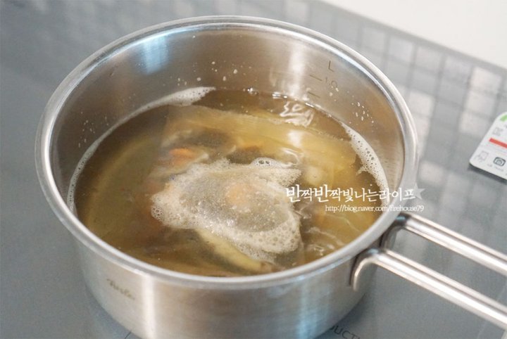 짭조름하게 오도독 씹는 맛 무말랭이무침 레시피 2인분 35분 완성 평점 4.7점(14) 레시피 이미지 - 6