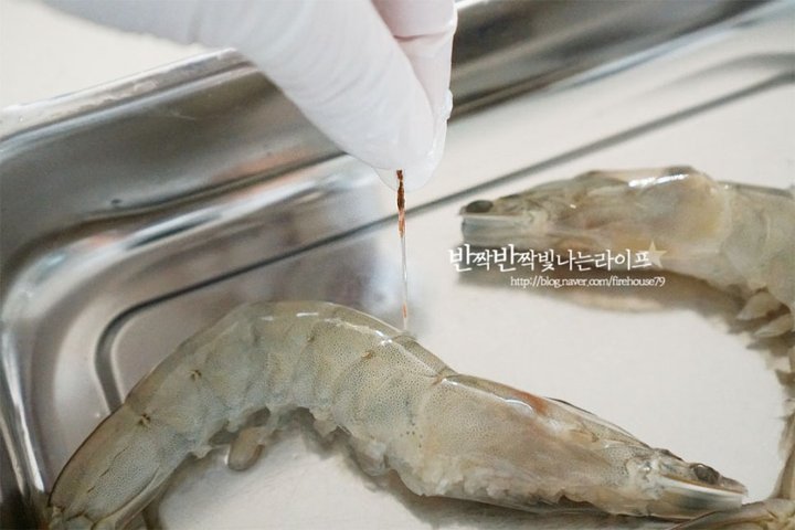 탱탱하고 짭쪼름한 새우장 레시피 5인분 45분 완성 평점 4.7점(61) 레시피 이미지 - 7