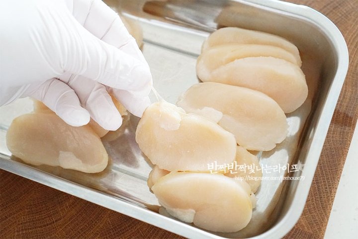 고소 담백한 관자버터구이 레시피 2인분 25분 완성 평점 4.8점(43) 레시피 이미지 - 3