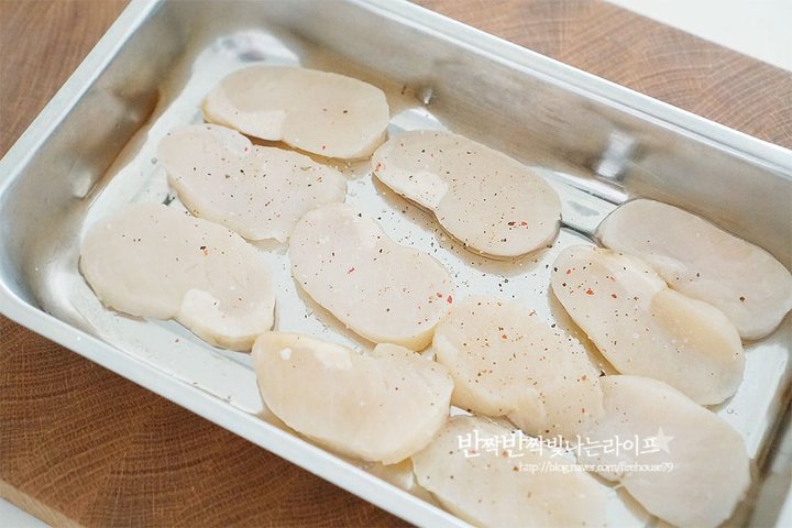 고소 담백한 관자버터구이 레시피 2인분 25분 완성 평점 4.8점(43) 레시피 이미지 - 5