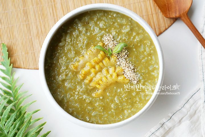 고소하고 진한 전복죽 레시피 2인분 1시간 10분 완성 평점 4.7점(35) 레시피 이미지 - 15