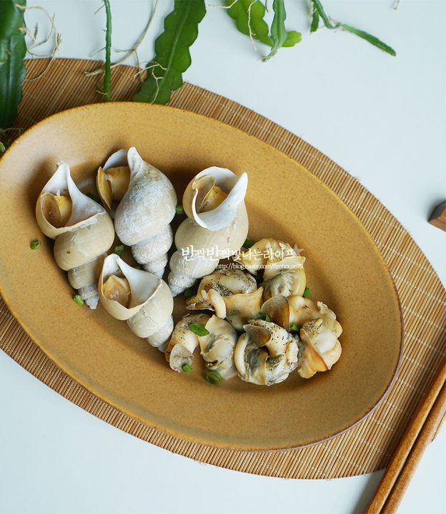 씹을수록 느껴지는 바다향 골뱅이 삶는 법 레시피 1인분 30분 완성 평점 4.8점(69) 레시피 이미지 - 7