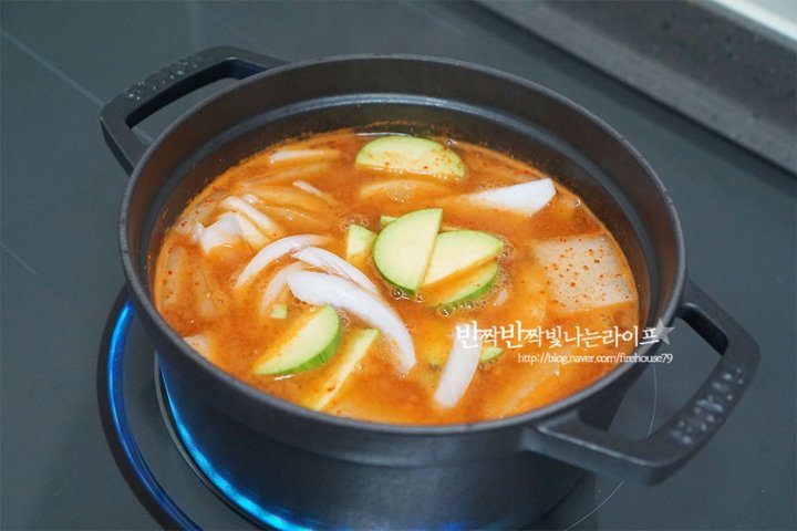 시원한 제철 꽃게탕 레시피 5인분 1시간 완성 평점 4.8점(64) 레시피 이미지 - 10