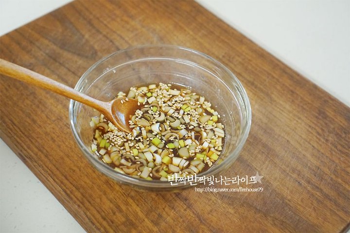 고소하고 짭조름한 두부 간장조림 2인분 30분 완성 평점 4.9점(97) 레시피 이미지 - 4