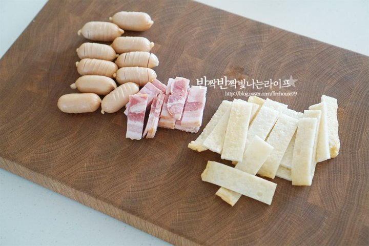 고소하면서도 매콤한 로제떡볶이 레시피 3인분 30분 완성 평점 4.8점(67) 레시피 이미지 - 3