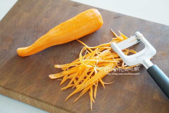 은은한 단맛과 아삭한 식감의 당근라페 레시피 2인분 30분 완성 평점 5.0점(87) 레시피 이미지 - 2