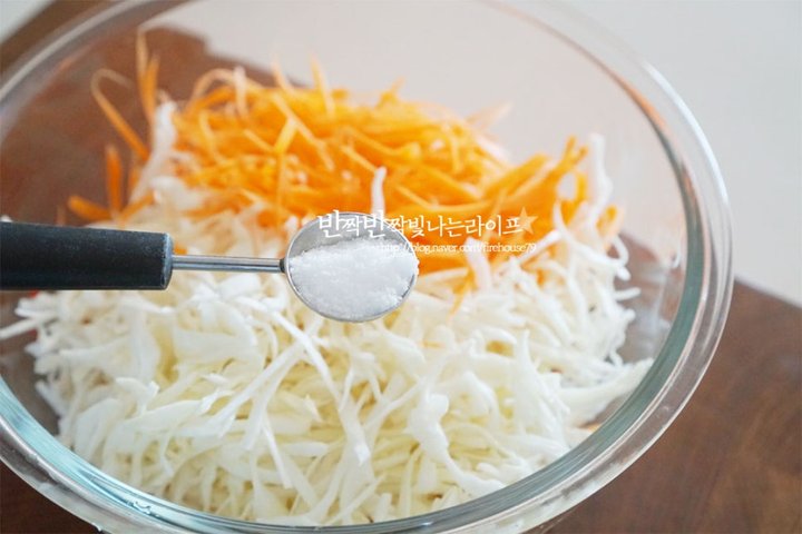 은은한 단맛과 아삭한 식감의 당근라페 레시피 2인분 30분 완성 평점 5.0점(87) 레시피 이미지 - 6