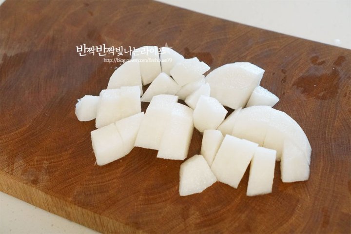 은은한 단맛의 따뜻한 생강청 레시피 5인분 1시간 45분 완성 평점 4.9점(76) 레시피 이미지 - 6