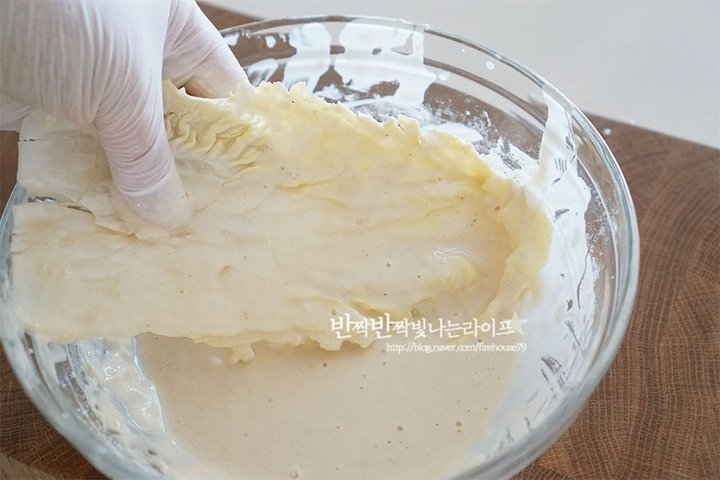 달큰한 별미 배추전 레시피 2인분 20분 완성 평점 5.0점(64) 레시피 이미지 - 6