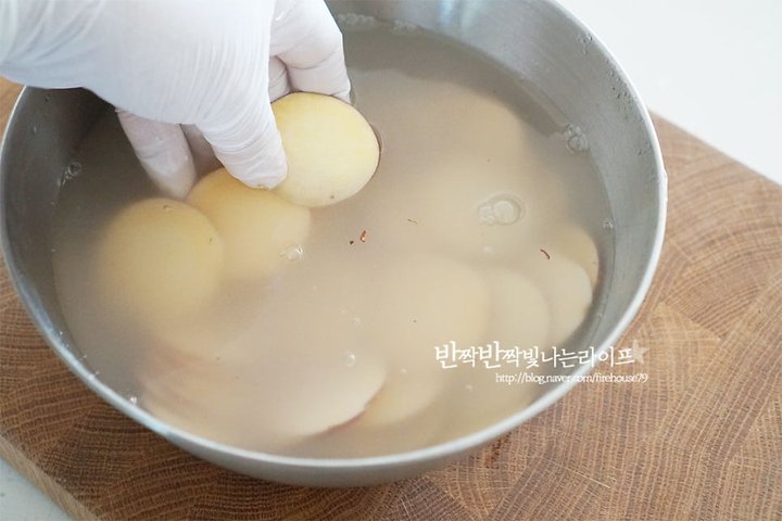 바삭한 고구마칩 고구마과자 레시피 2인분 20분 완성 평점 4.7점(71) 레시피 이미지 - 4