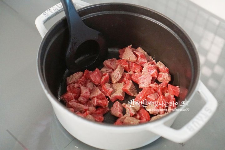 달큰하면서 시원한 우거지된장국 레시피 4인분 35분 완성 평점 5.0점(30) 레시피 이미지 - 6