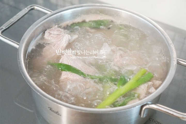 달콤 짭조름 쪽갈비구이 레시피 4인분 1시간 10분 완성 평점 4.8점(16) 레시피 이미지 - 4