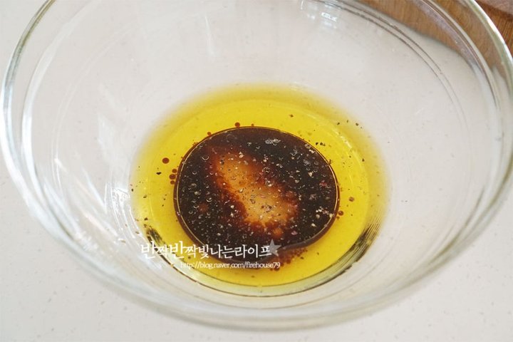 새콤달콤 시원한 방울토마토마리네이드 레시피 2인분 25분 완성 평점 4.9점(39) 레시피 이미지 - 8