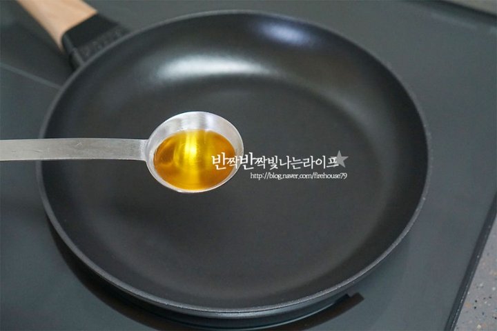 매콤칼칼 두부두루치기 대전 두루치기 레시피 2인분 30분 완성 평점 4.7점(94) 레시피 이미지 - 5
