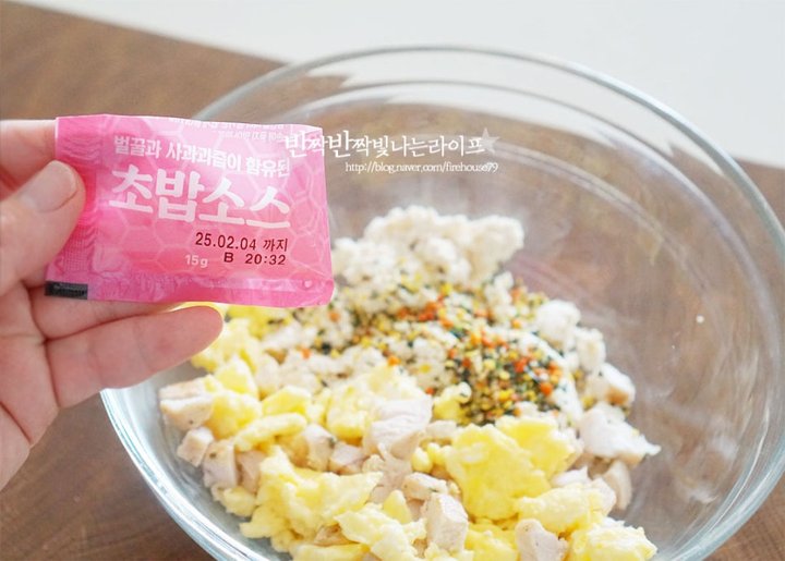 담백하고 고소한 맛의 두부 유부초밥 레시피 4인분 30분 완성 평점 4.7점(78) 레시피 이미지 - 6