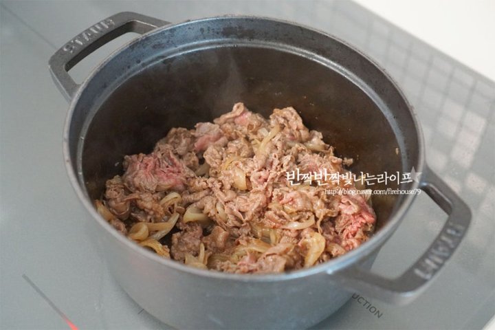 서양식 일본 가정식 하이라이스 레시피 2인분 35분 완성 평점 4.7점(91) 레시피 이미지 - 6