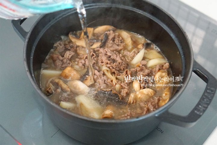 서양식 일본 가정식 하이라이스 레시피 2인분 35분 완성 평점 4.7점(91) 레시피 이미지 - 8