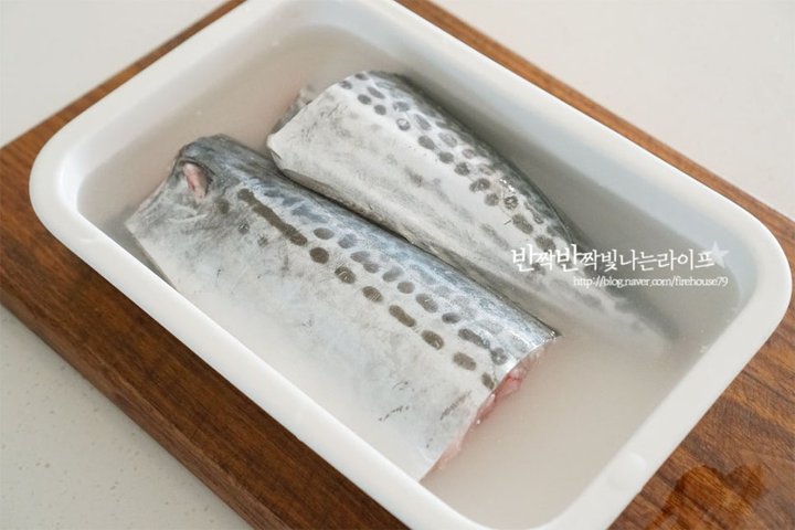 겨울 별미로 제철인 간장삼치조림 레시피 2인분 40분 완성 평점 4.7점(55) 레시피 이미지 - 2