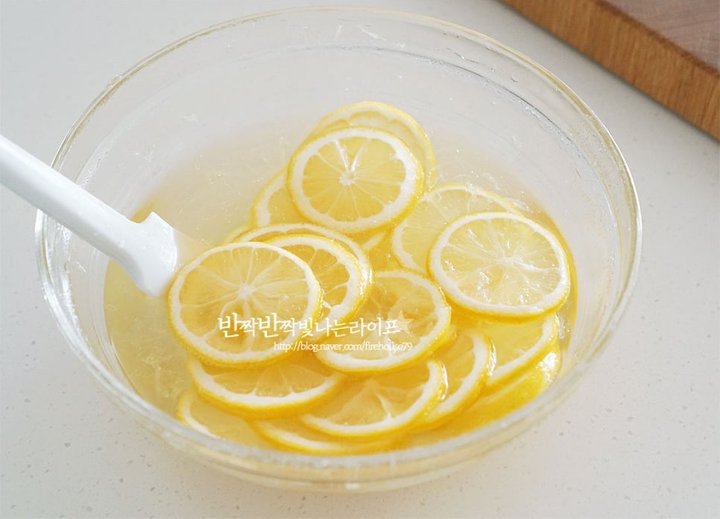 상큼한 맛과 향의 레몬청 레시피 4인분 40분 완성 평점 5.0점(91) 레시피 이미지 - 10